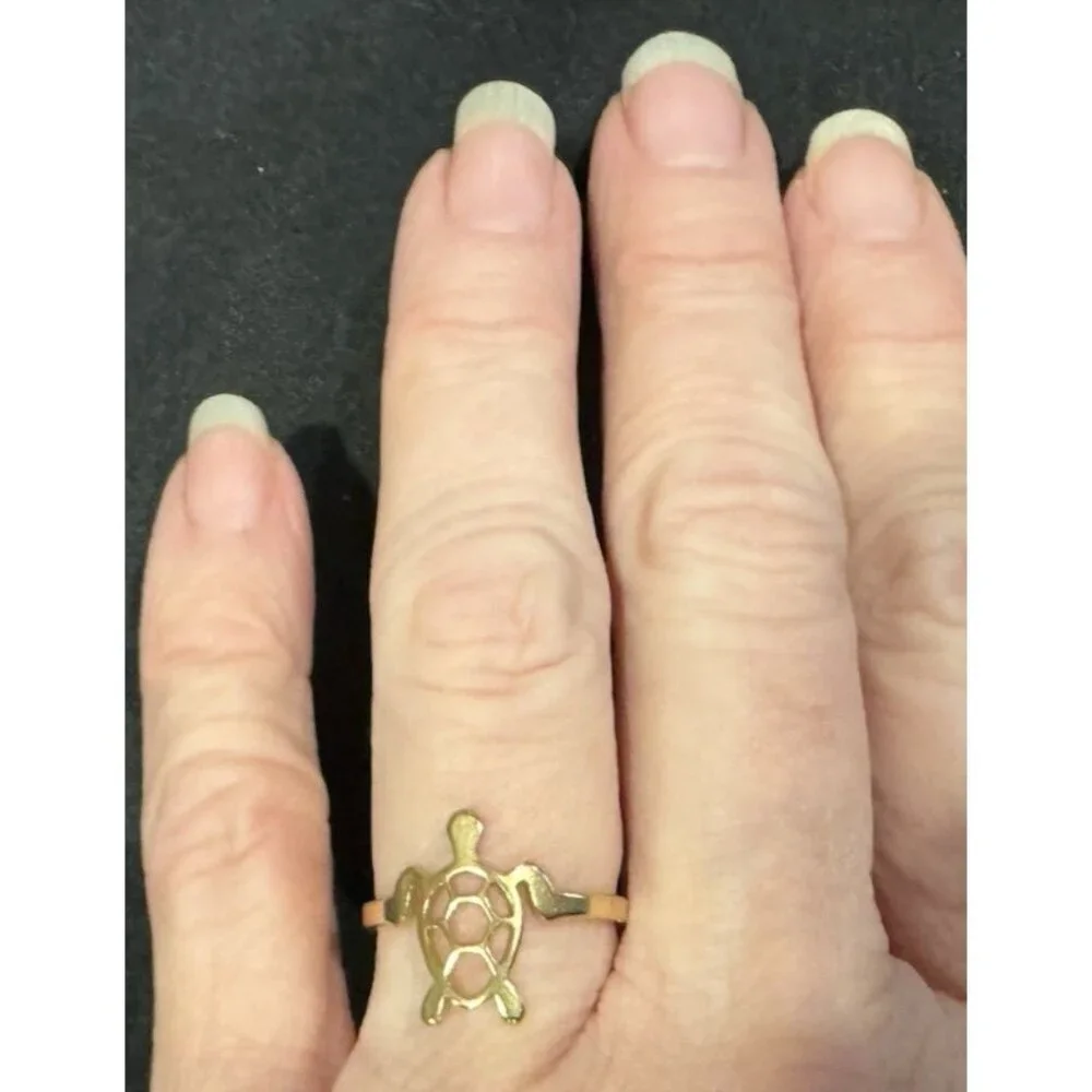 Acero Turtle Womens Ring Goldtone Stainless Steel 316L Fashion 17 US 7 NEW
